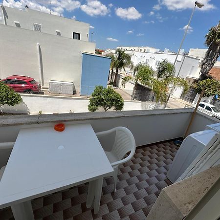 Infinity Residence Con Parcheggio Porto Cesareo Exteriör bild