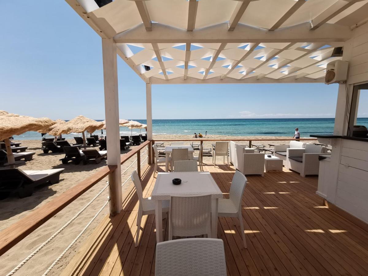 Infinity Residence Con Parcheggio Porto Cesareo Exteriör bild
