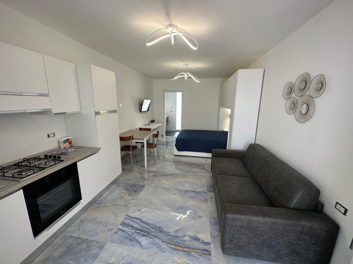Infinity Residence Con Parcheggio Porto Cesareo Exteriör bild
