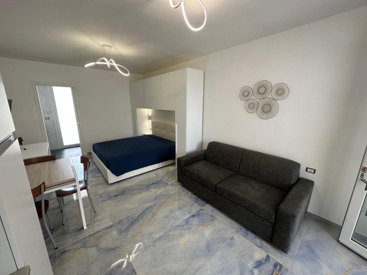 Infinity Residence Con Parcheggio Porto Cesareo Exteriör bild