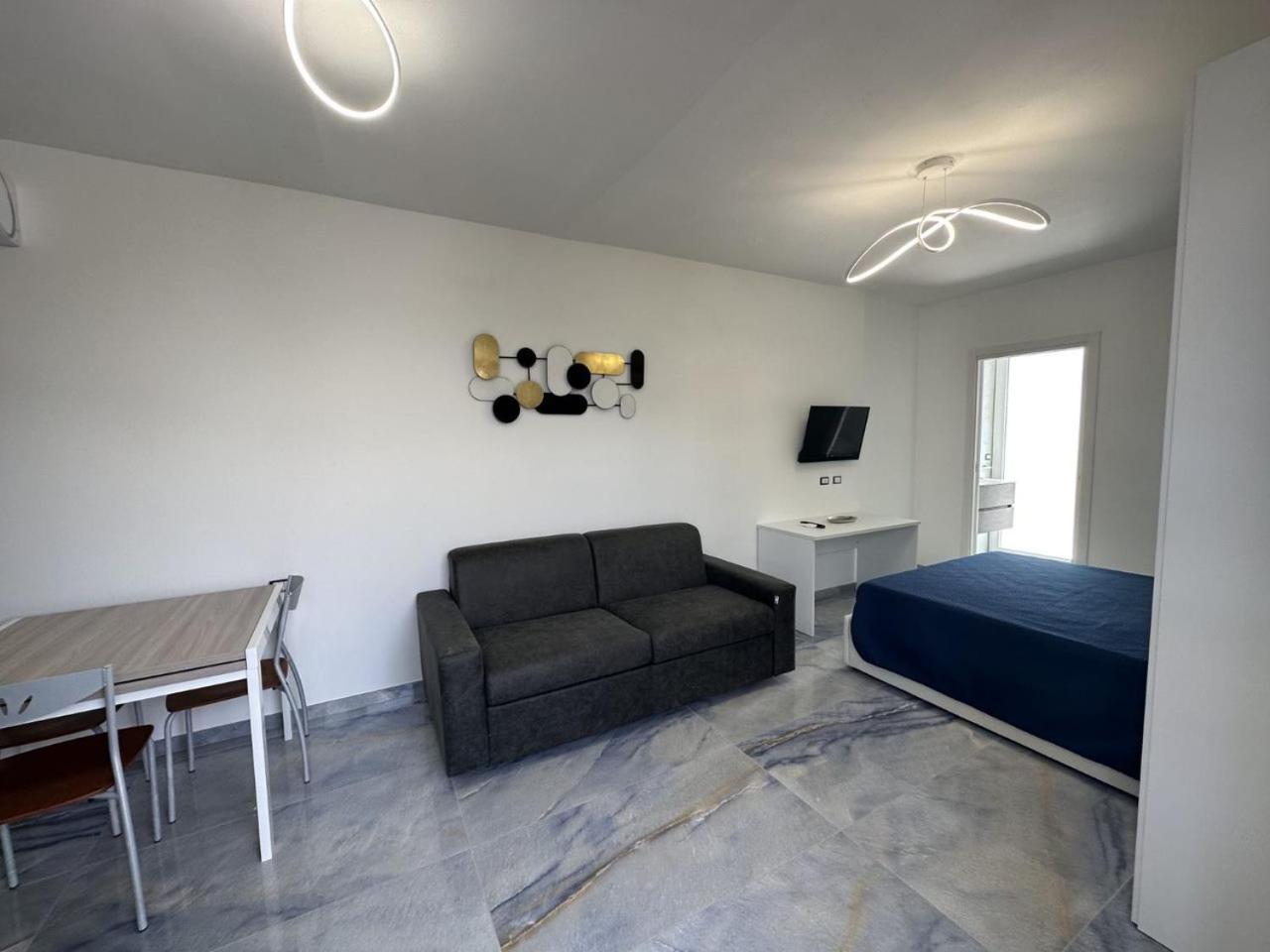 Infinity Residence Con Parcheggio Porto Cesareo Exteriör bild