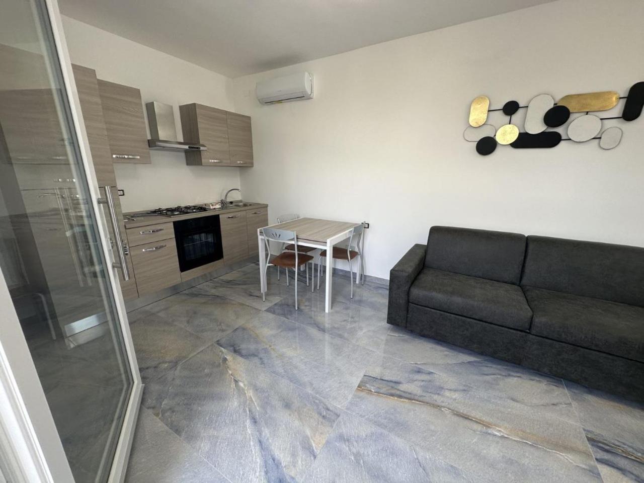 Infinity Residence Con Parcheggio Porto Cesareo Exteriör bild
