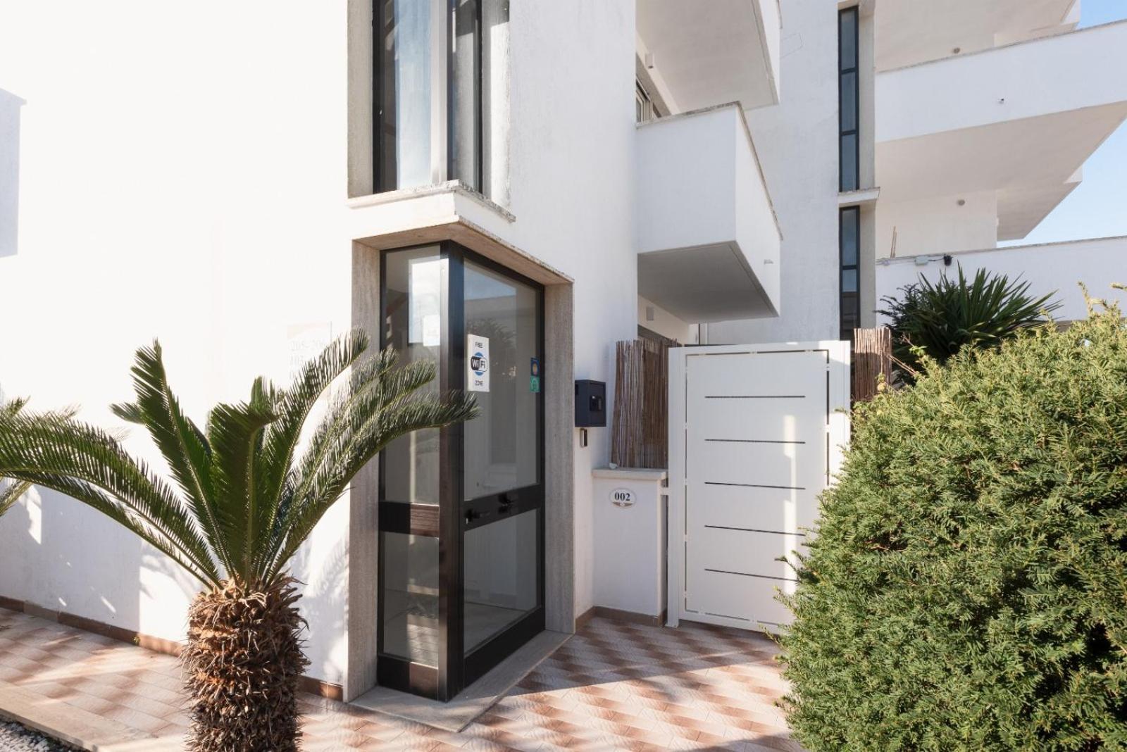 Infinity Residence Con Parcheggio Porto Cesareo Exteriör bild